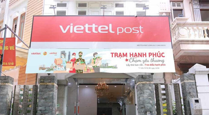 Người dân TP.HCM gặp khó khăn có thể đến 16 “Trạm hạnh phúc” nhận quà tặng thực phẩm